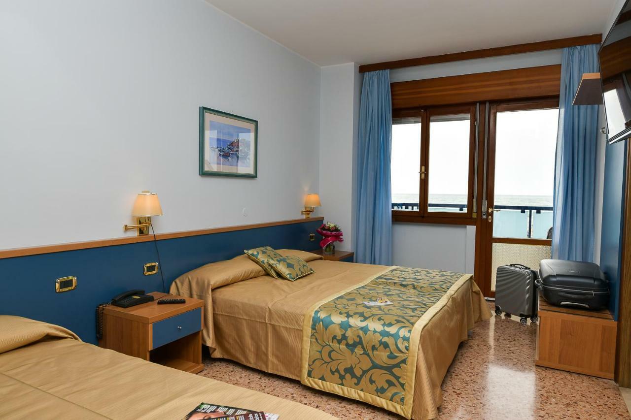 Hotel Souvenir 3*